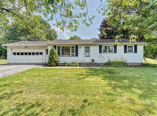 5406 Fosdick Rd, Ontario, NY 14519