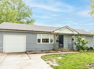 11403 Elmwood Ave, Kansas City, MO 64137