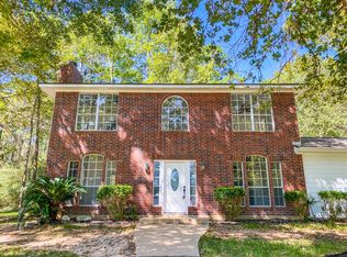 2208 W Green Briar Dr, Huntsville, TX 77340