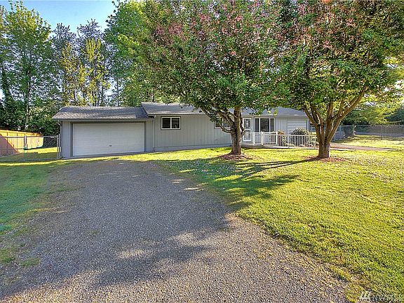 4th image of 1832 13th Ave SE