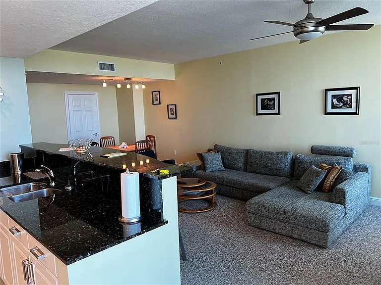 800 N Tamiami Trl #905 — Photo 12