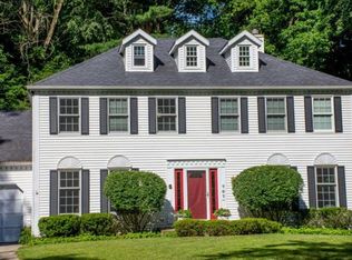 707 Triple Crown Rd, Mishawaka, IN 46544