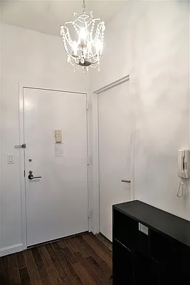 Rented by Renetta Real Estate | media 70