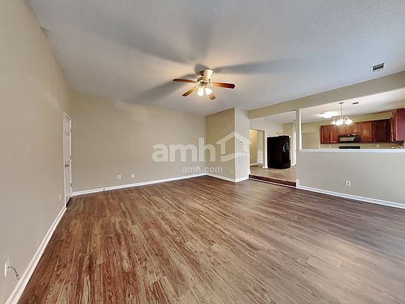 5th image of 4951 Wewatta St SW
