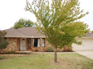 3809 Regatta Rd, Yukon, OK 73099