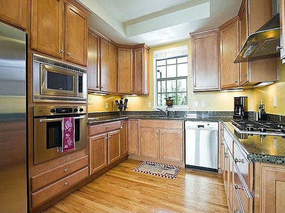 Gourmet kitchen with upgraded stainless appliances