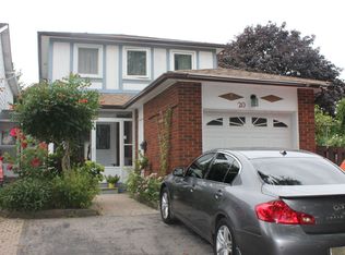 20 Nootka Cres, Toronto, ON M2H 2X6