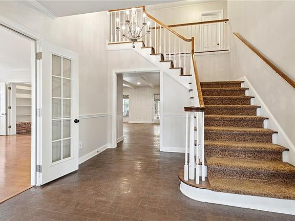 5th image of 6262 Pratt Dr