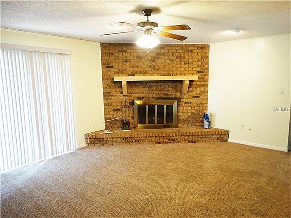 4th image of 223 Connie Lee Ct