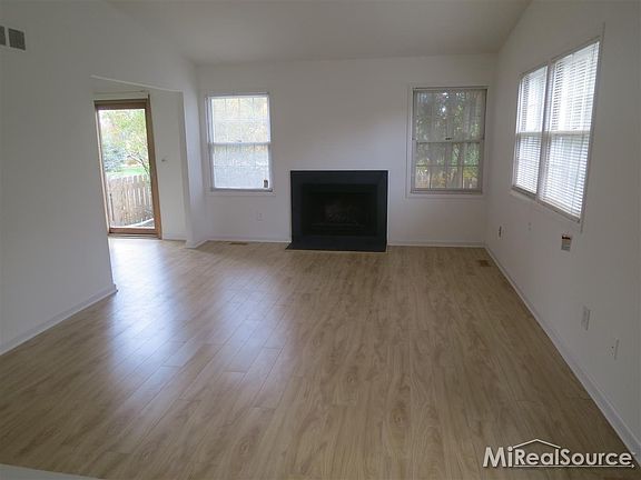 2nd image of 1770 Brentwood Dr