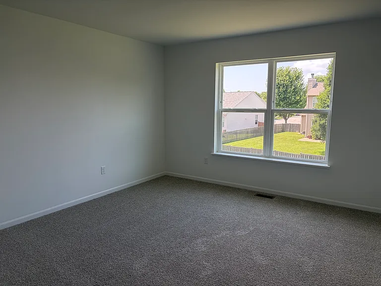 311 Twinleaf Trl — Photo 7