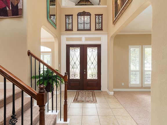 5th image of 3413 Queensburg Ln