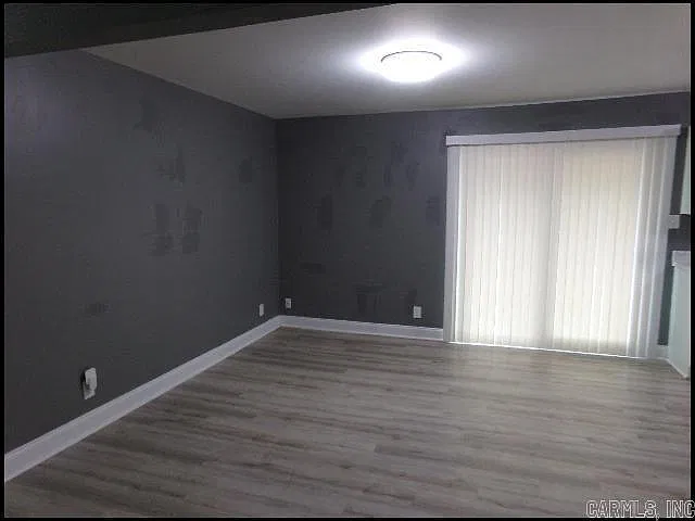 3 bed, 1.5 bath, 1179 sqft, $1,425 — Photo 3