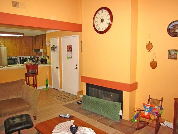 3rd image of 9149 Village Glen Dr Unit 280