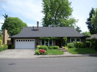 19870 NW Metolius Dr, Portland, OR 97229