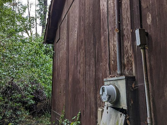 3rd image of 130 Little Dan Creek Road