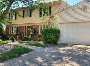 10204 Hearthstone Ct, Louisville, KY