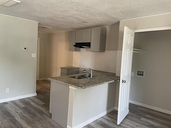 2nd image of 138 N Bond Ave