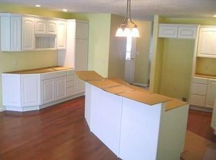 13 Upland Ter, Mount Vernon, OH 43050