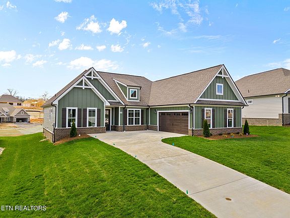 3rd image of 243 Trillium Trl Lot 102