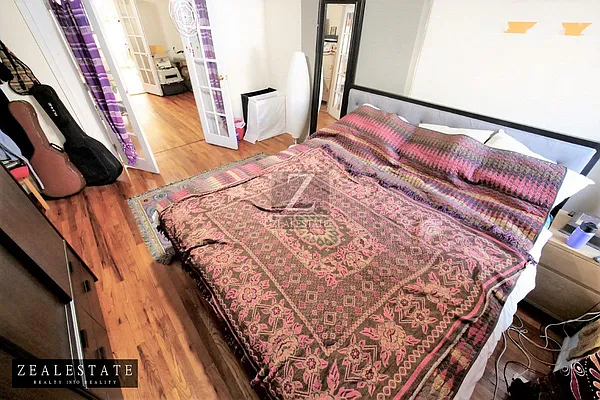Rented by ZealEstate Group Inc | media 4