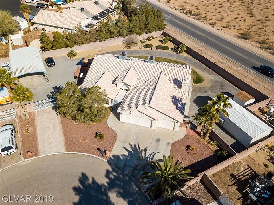 1st image of 3240 W Le Baron Ave