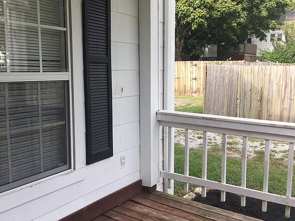 5th image of 219 Lilleston Ave