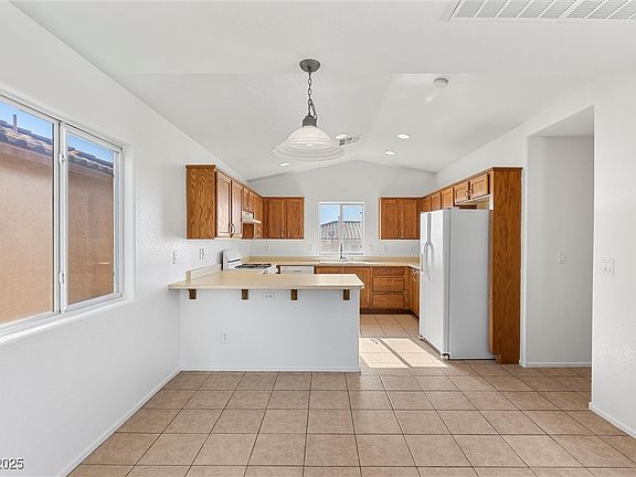 4th image of 3537 Terneza Ave