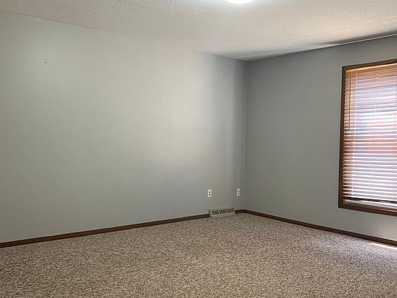 5th image of 6506 N Frostwood Pkwy
