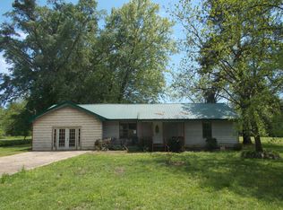 585 County Road 406, Houston, MS 38851