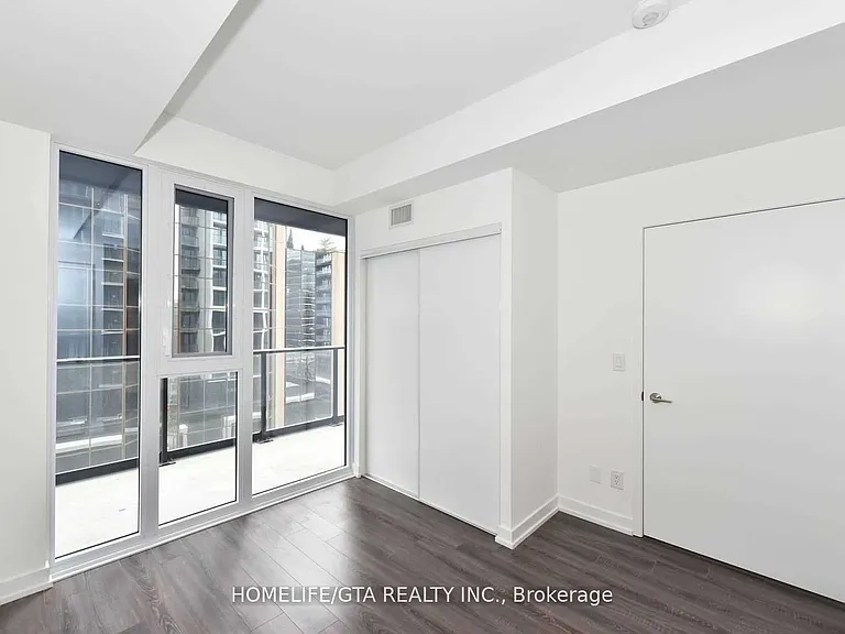 20 Edward St #708 — Photo 21