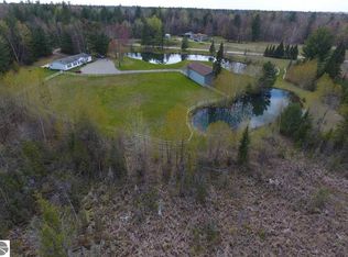 1240 Flamingo Rd, Saint Helen, MI 48656