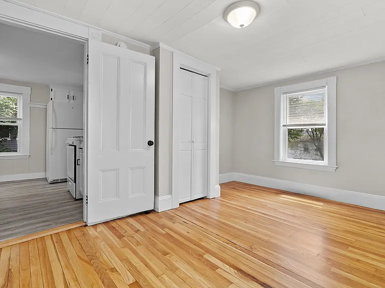 96 Bridge St #2 — Photo 10