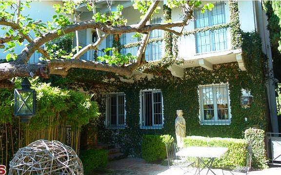 4th image of 1143 S Crescent Heights Blvd