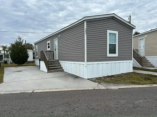 4000 24th St N #503 Photo 1