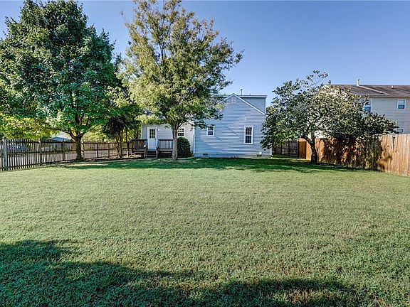 3rd image of 6900 Tulane Ave