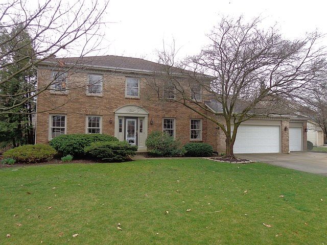 1st image of 690 Blackhawk Dr