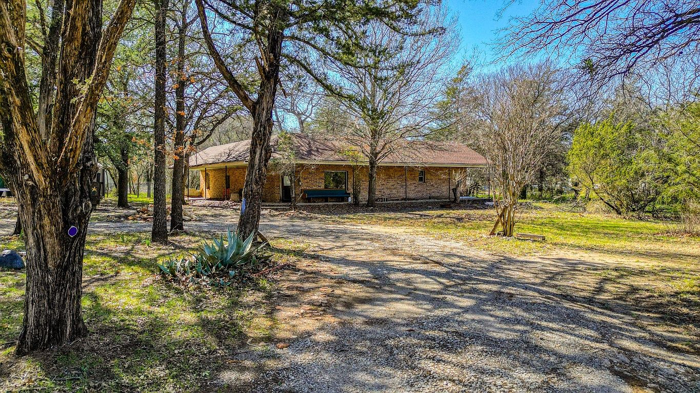 212 Gafford St, Lipan, TX 76462 Zillow