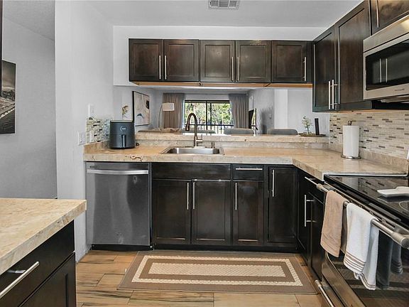 4th image of 3001 58TH AVENUE S #408