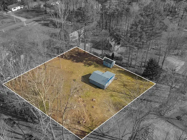 6 Old Sawmill Road, Woodstock, CT 06281