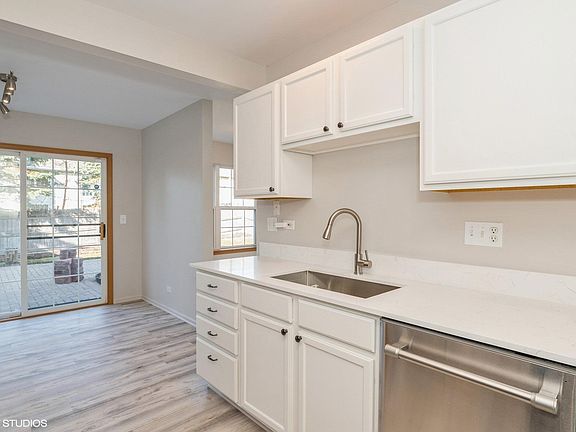 2nd image of 39112 N Aberdeen Ln