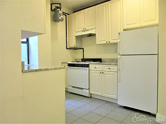 Rented by City Connections Realty