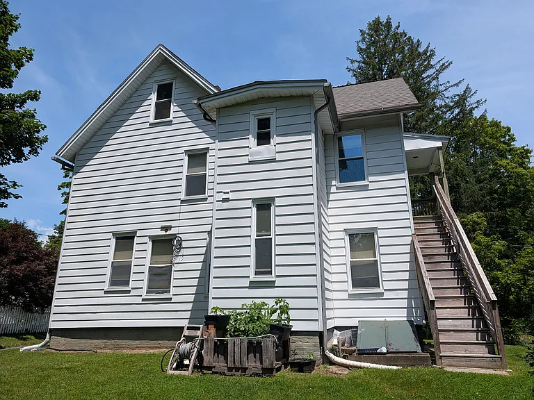 28 Walnut St #2 — Photo 14