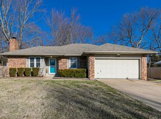 3405 W El Castile St, Springfield, MO 65807