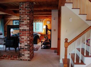 16 Cranbrook Dr, Cape Elizabeth, ME 04107