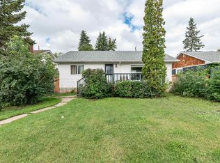 10624 40th St NW, Edmonton, AB T6A 1T2