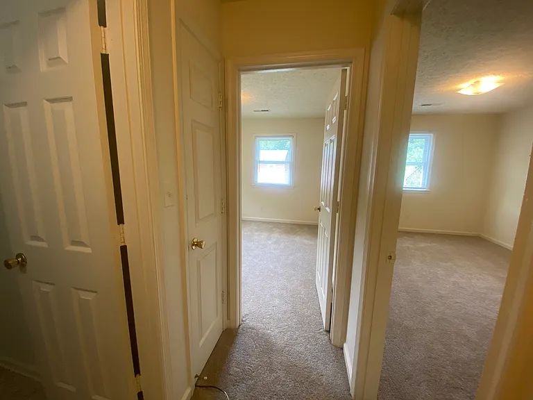 Beechwood Apartments — Photo 44
