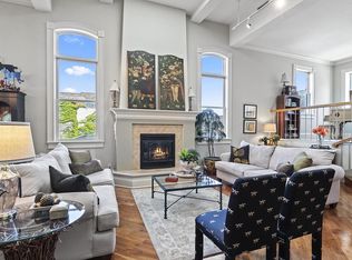 426 Main St, Racine, WI 53403