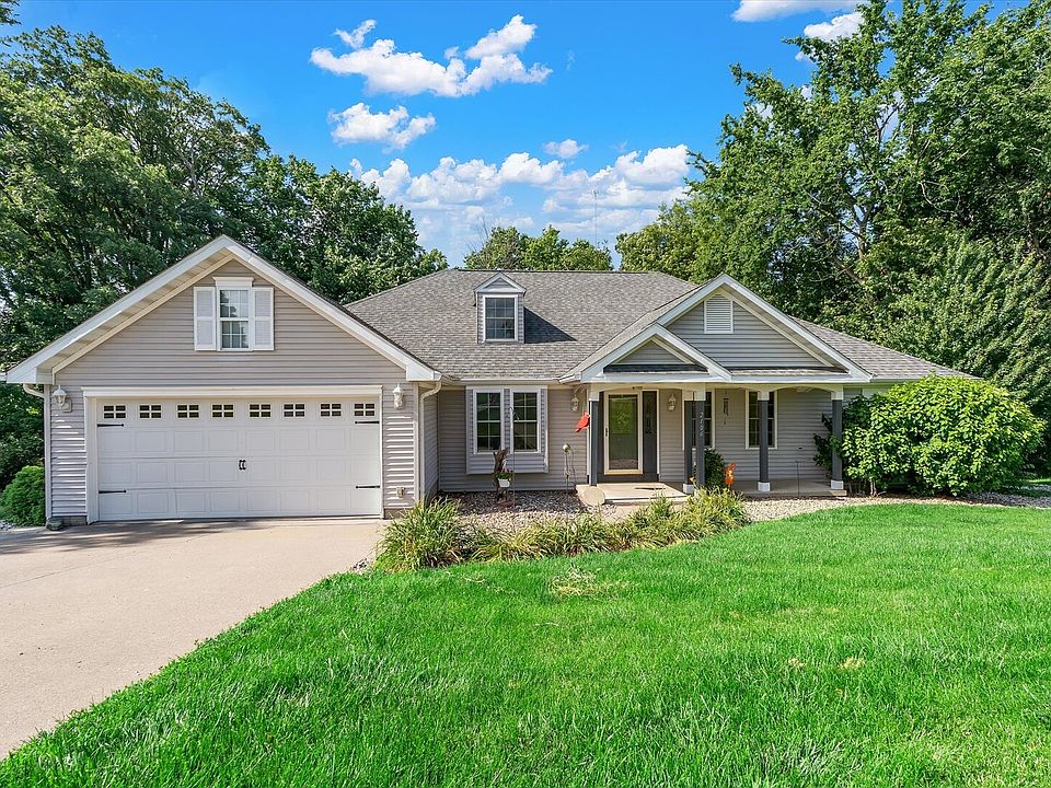 1st image of 2106 Skylane Dr