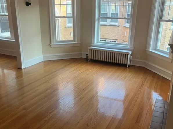 720 Hinman Ave APT 2W, Evanston, IL 60202